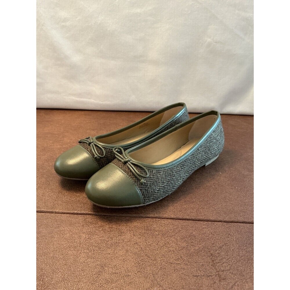 Talbots Womens Flat Shoes Size 7 M. Fabric and leather green Made in Brazil - Picture 2 of 10